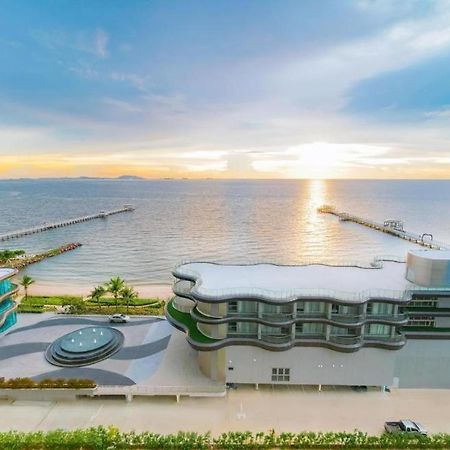 Symphony Of The Sea Hotel Bangsaen Extérieur photo