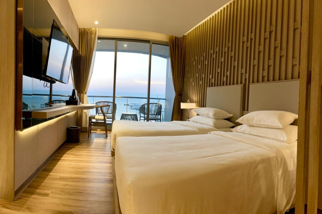 Symphony Of The Sea Hotel Bangsaen Extérieur photo
