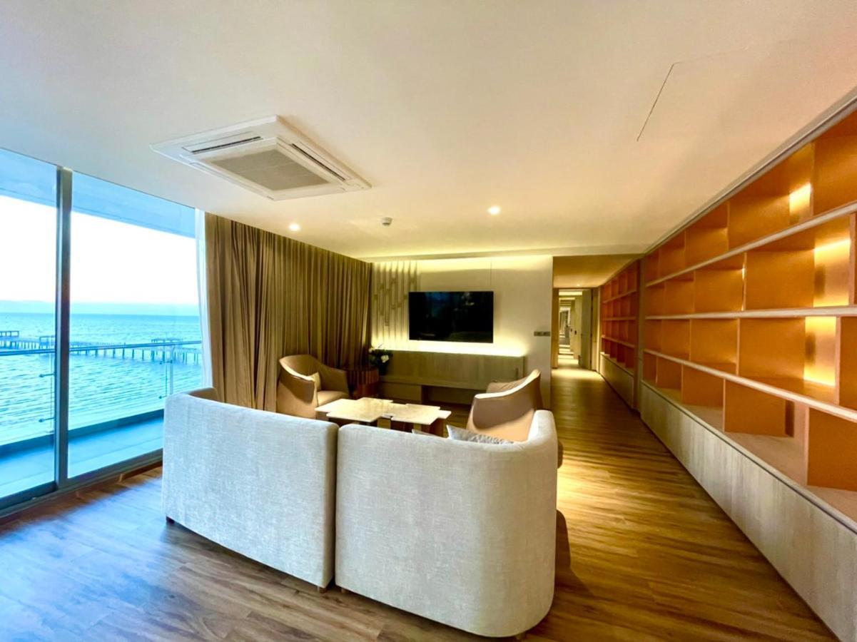 Symphony Of The Sea Hotel Bangsaen Extérieur photo