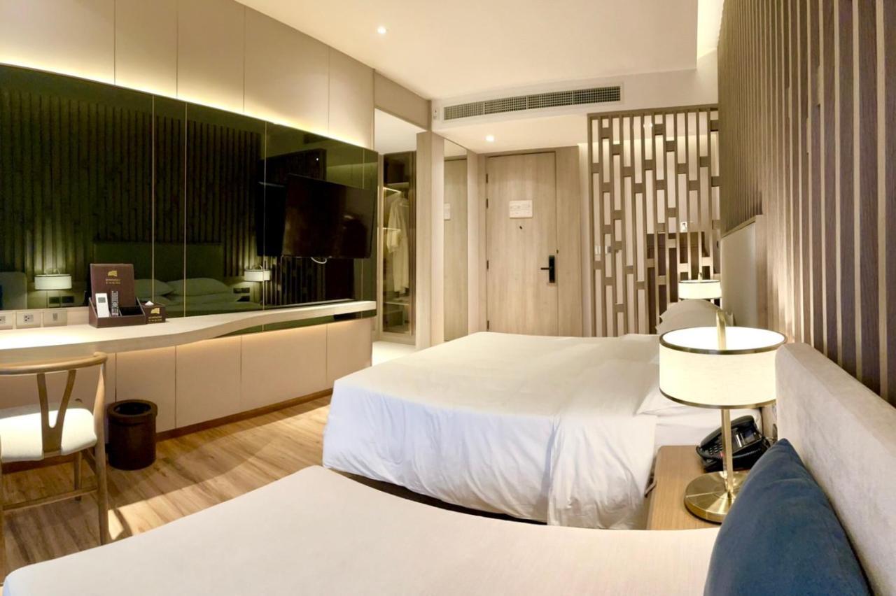Symphony Of The Sea Hotel Bangsaen Extérieur photo