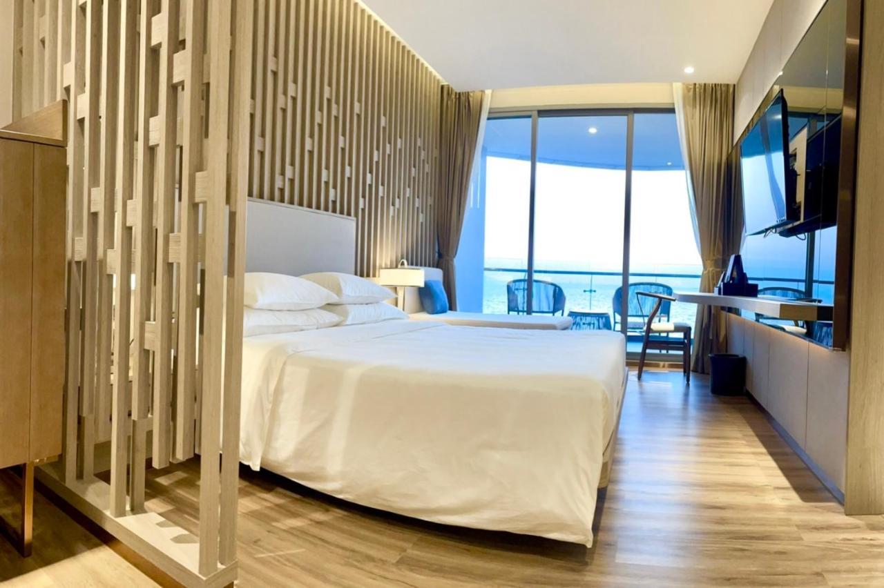 Symphony Of The Sea Hotel Bangsaen Extérieur photo